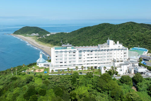 【お知らせ】ホテル建物の樋（とい）・避雷針メンテナンスについて